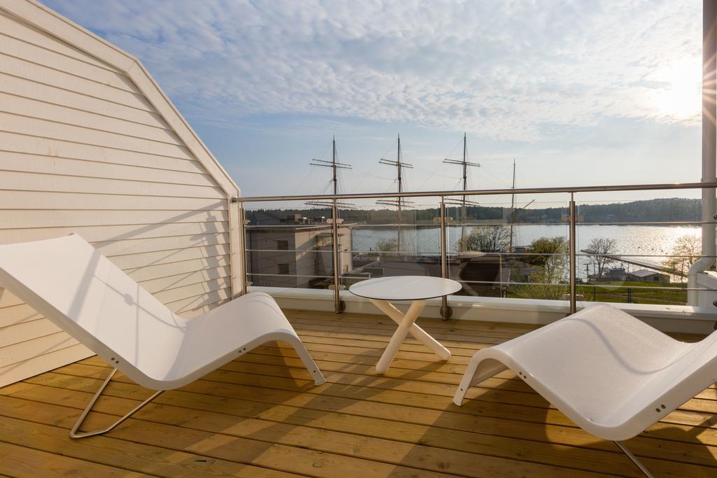 Hotel Cikada Mariehamn Exterior foto