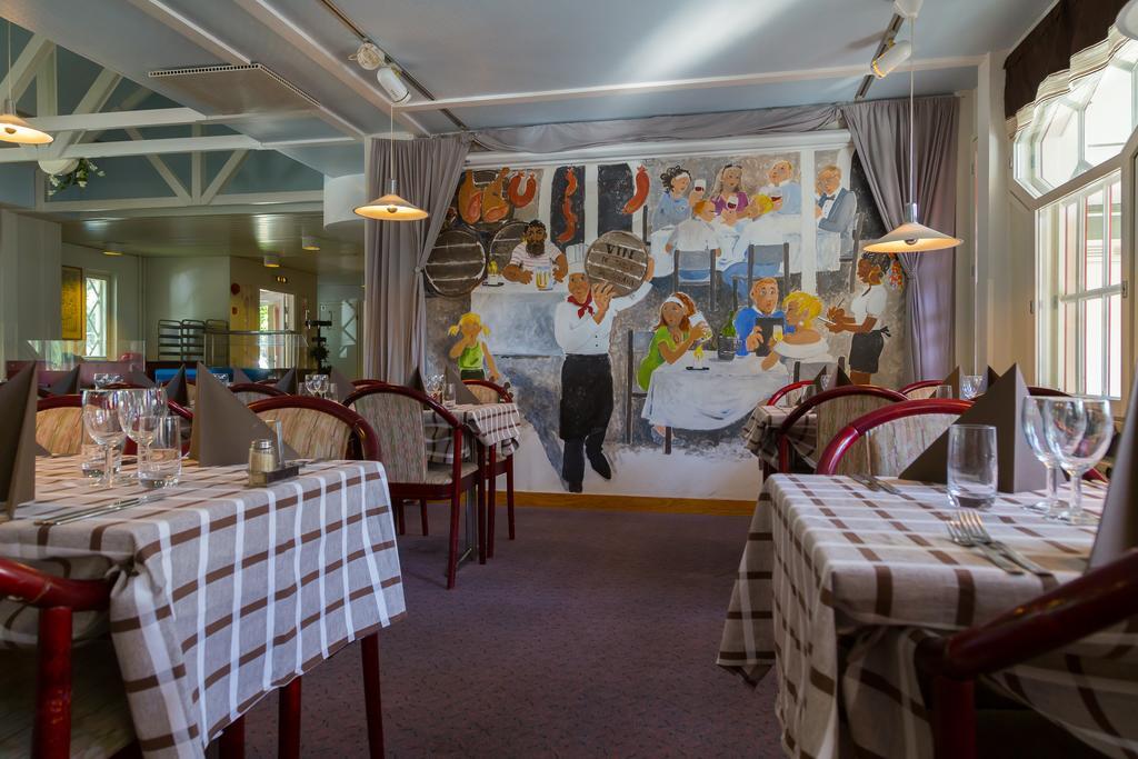 Hotel Cikada Mariehamn Exterior foto