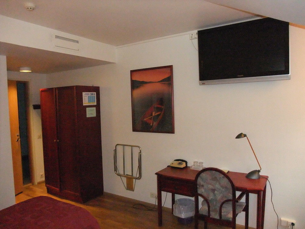 Hotel Cikada Mariehamn Exterior foto